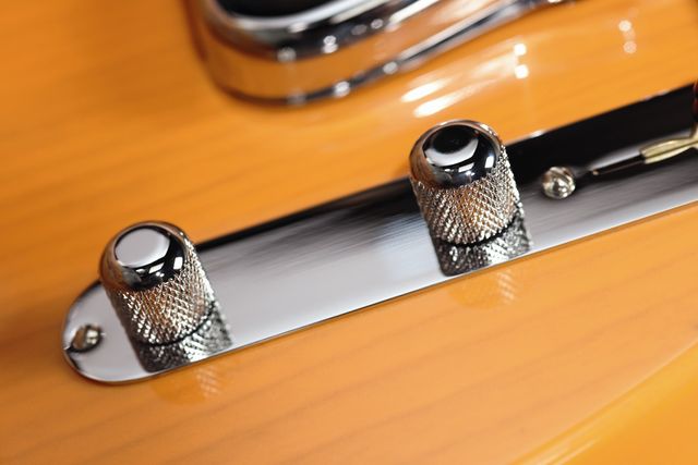 Domed chrome control knobs are an authentic touch